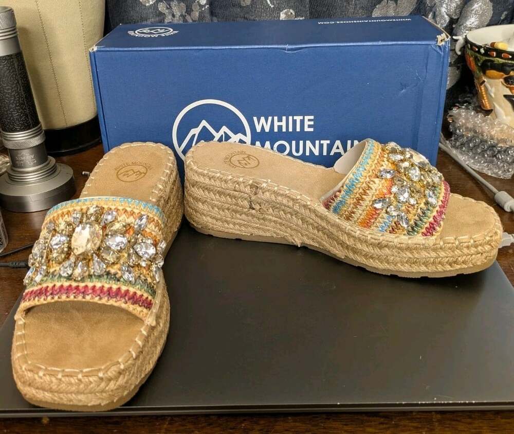 White Mountain Stitch Womens Espadrille Wedge Sandals Size 7 NIB Rhinestone